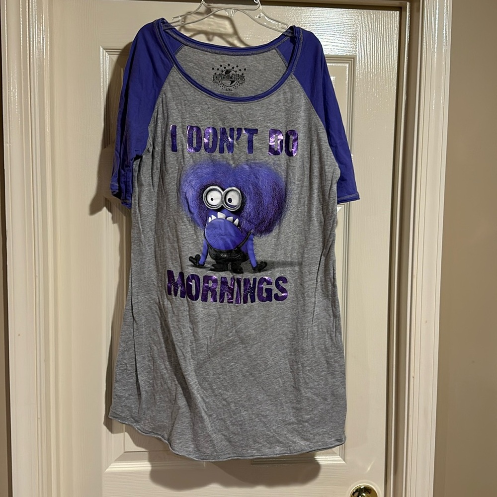 Universal Studios nightshirt. Size L/XL